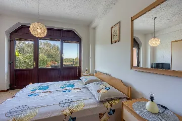 2-Bedroom Apartment in Rovinj for 4 Guests