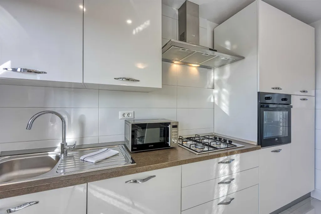 Rovinj 2-Bedroom Apartment for Up to 6