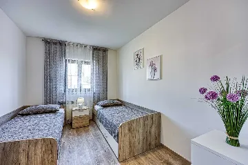 Rovinj 2-Bedroom Apartment for Up to 6