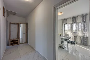 Rovinj 2-Bedroom Apartment for Up to 6