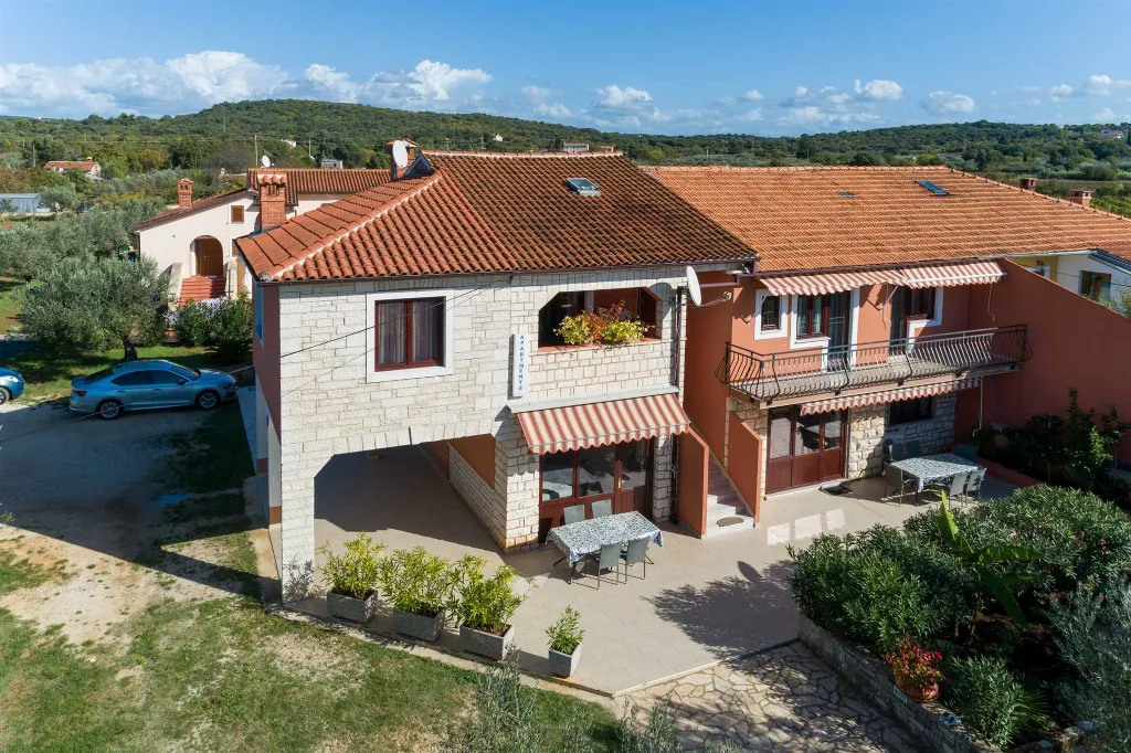 Rovinj 2-Bedroom Apartment for Up to 6