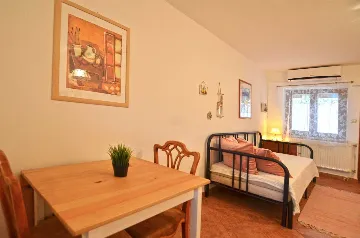Studio for 2 Guests in Rovinj with Private Terrace