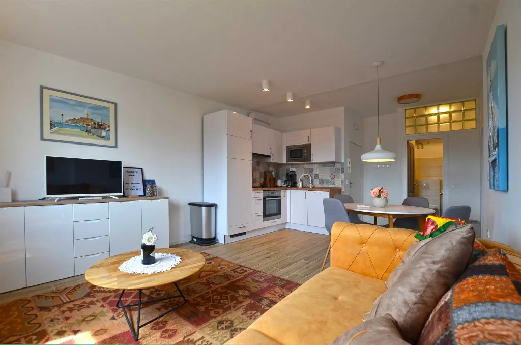 Two-Bedroom Apartment with Parking in Rovinj