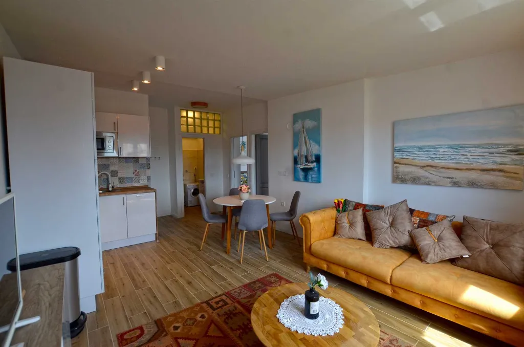 Two-Bedroom Apartment with Parking in Rovinj