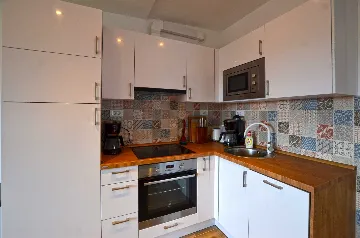 Two-Bedroom Apartment with Parking in Rovinj