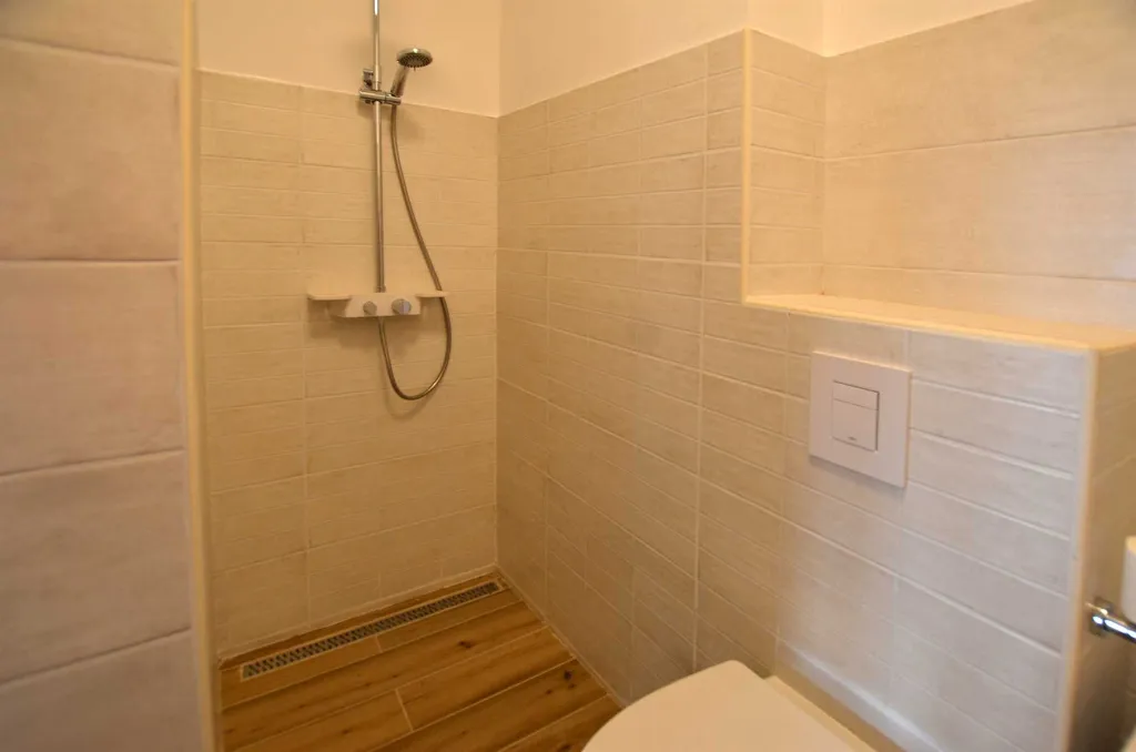Two-Bedroom Apartment with Parking in Rovinj