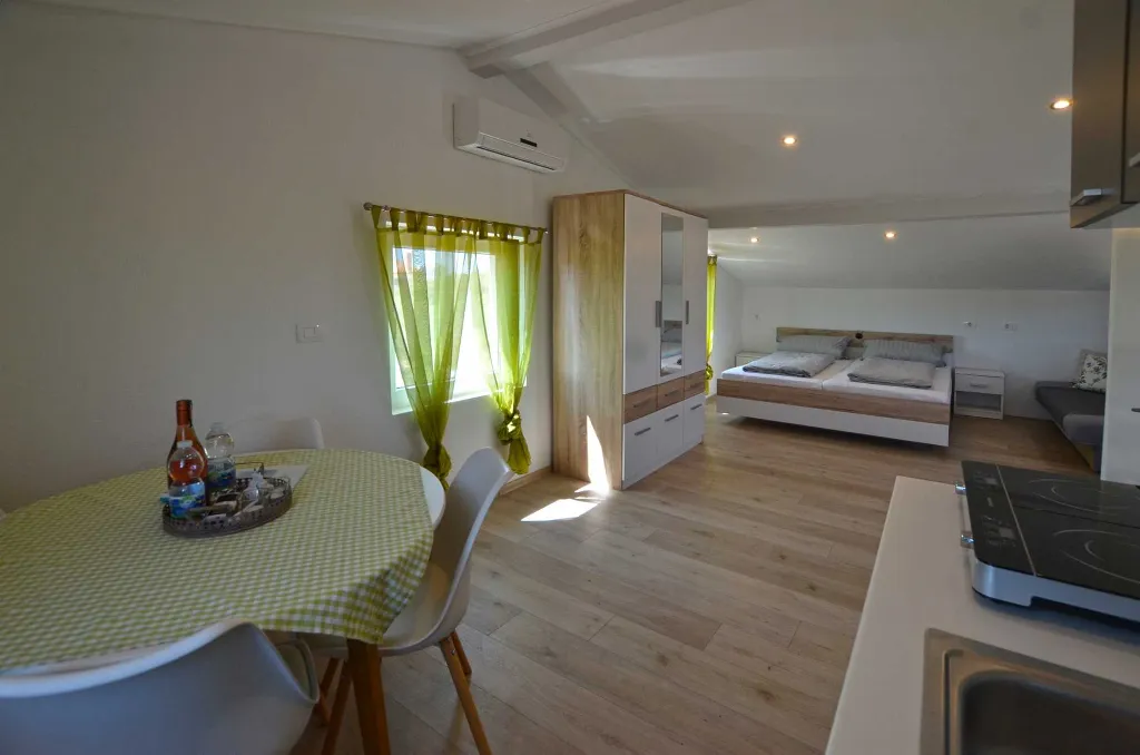 Studio in Rovinj with Private Parking