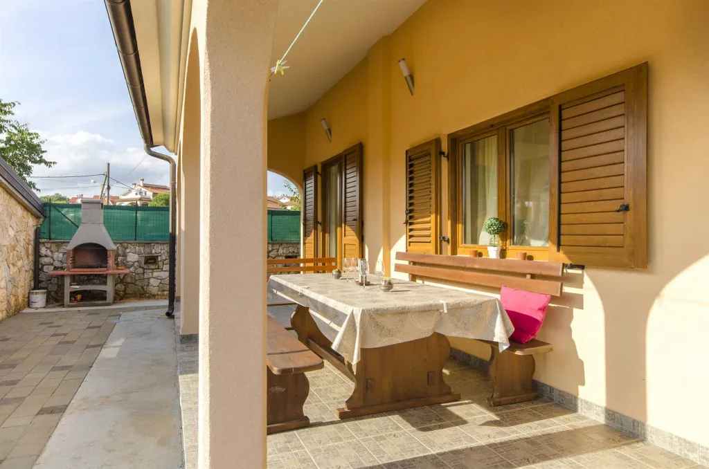 Rovinj 3-Bedroom Villa with Private Pool