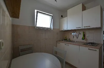 Newly Renovated Studio Apartment in Rovinj for 2