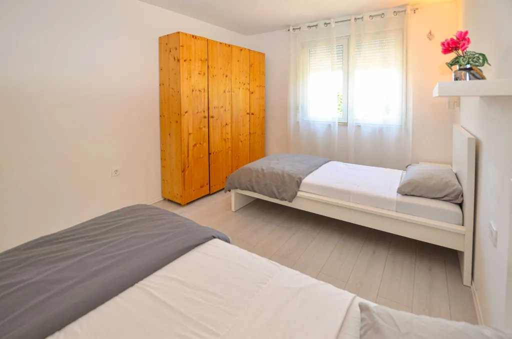 Rovinj Apartment for Up to 4 Guests with Parking