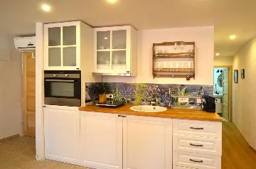 Apartment for 4 Guests in Rovinj