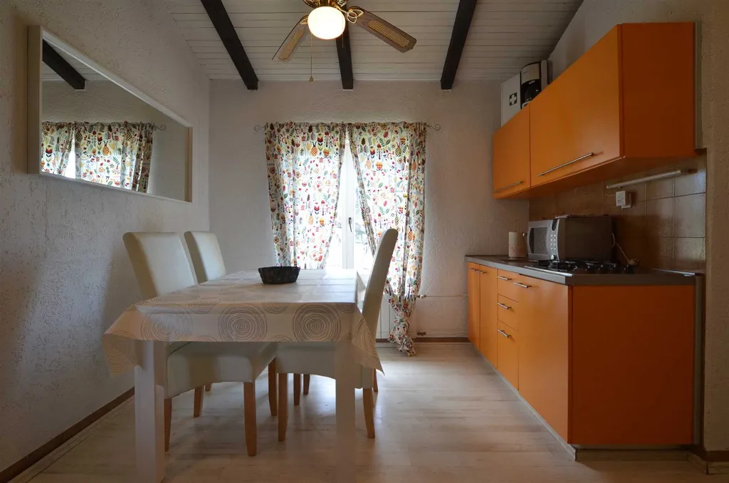 Rovinj Holiday House for 10 Guests
