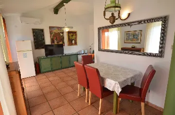 Rovinj Holiday House for 10 Guests