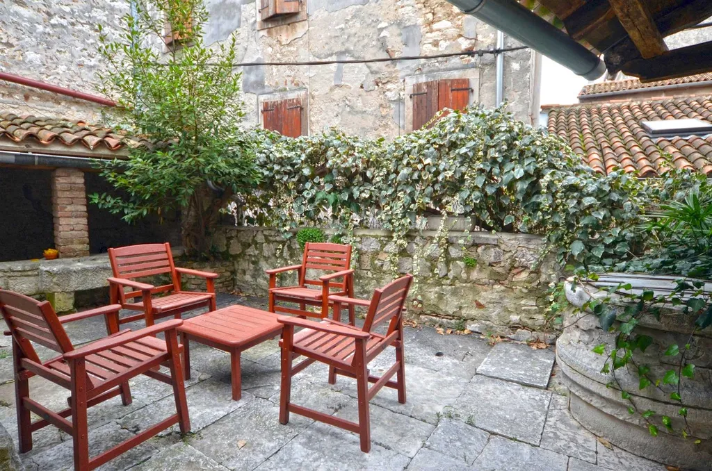 Two-Bedroom Apartment with Terrace in Rovinj