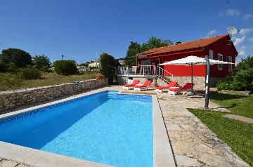 Private Pool Villa in Kanfanar