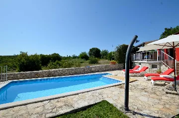 Private Pool Villa in Kanfanar