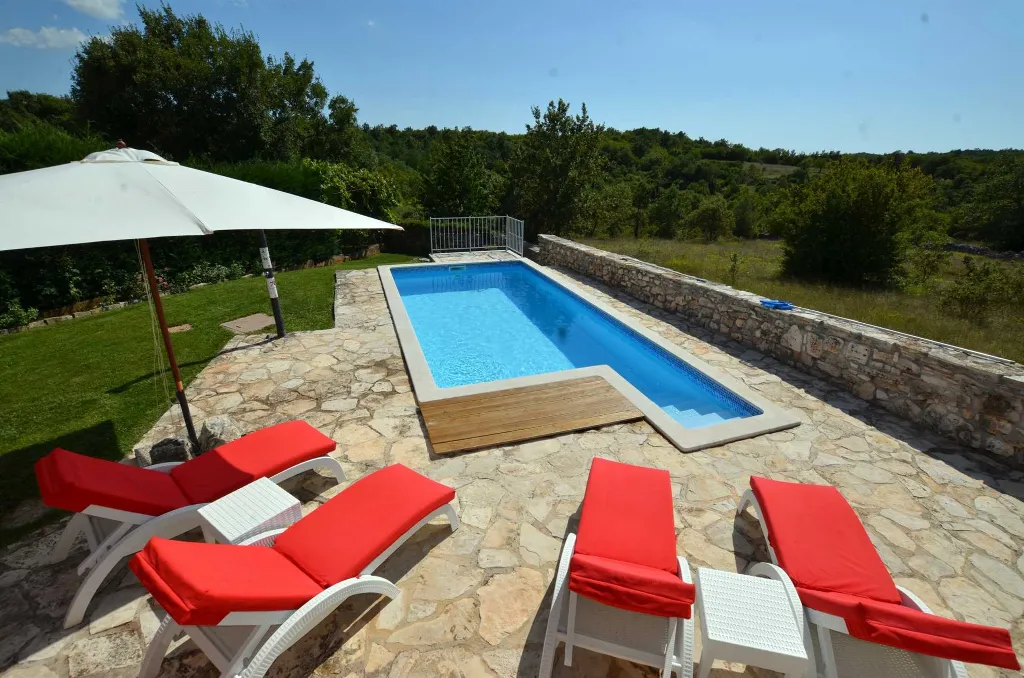 Private Pool Villa in Kanfanar