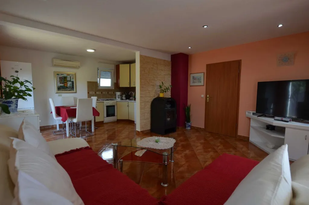 Private Pool Villa in Kanfanar