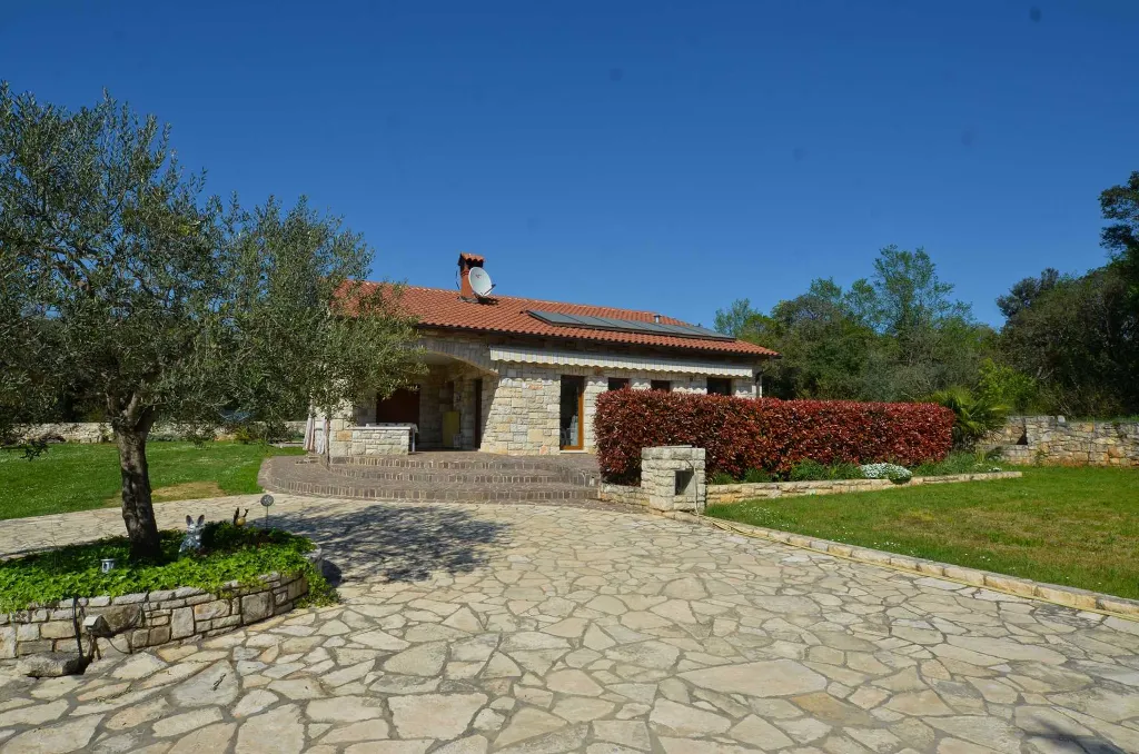 Holiday House in Rovinj with Parking