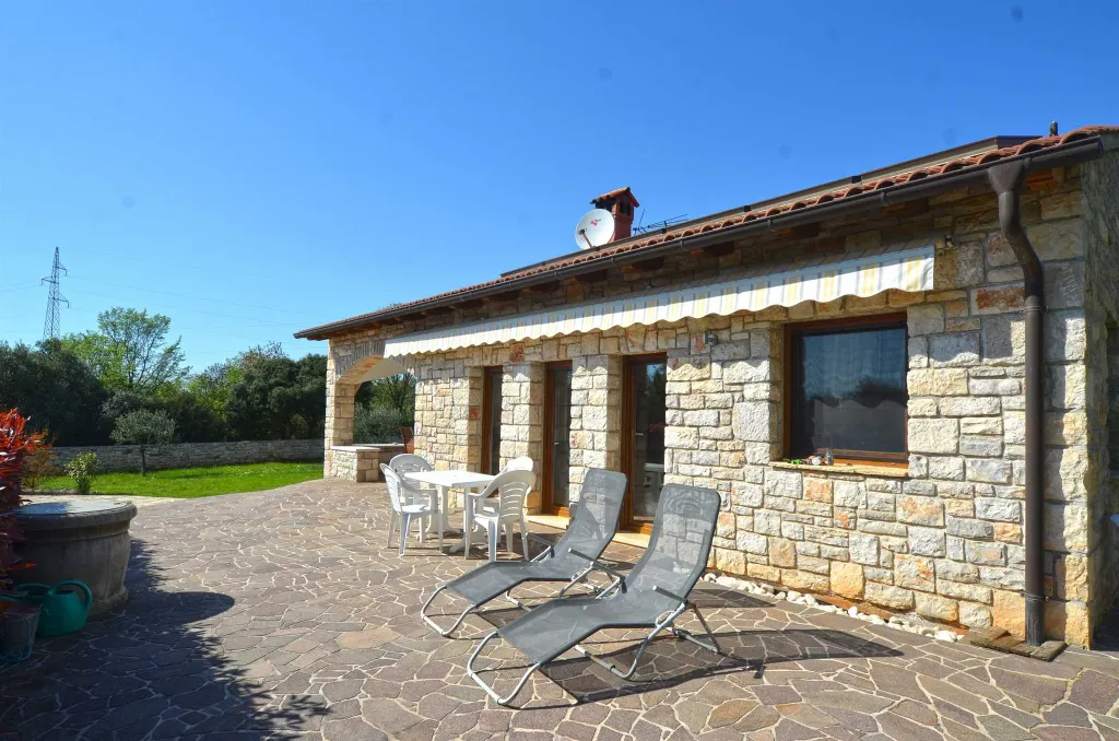 Holiday House in Rovinj with Parking