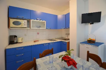Apartment for 4 Guests in Rovinj
