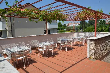 Two-Bedroom Apartment in Rovinj for 4 Guests