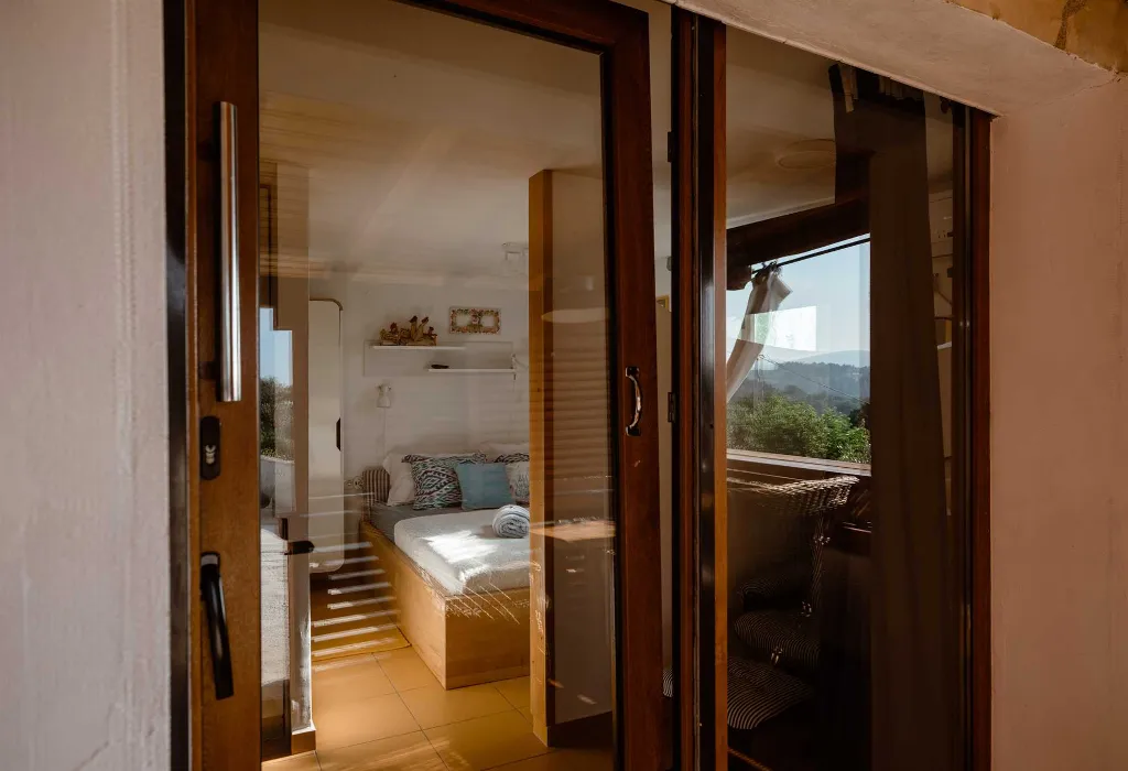 APARTMENT FOR TWO WITH SEA VIEW - ISLAND OF SOLTA