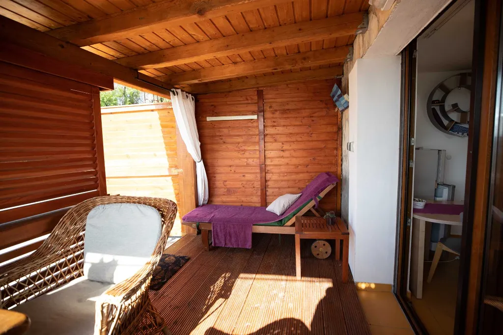 APARTMENT FOR TWO WITH SEA VIEW - ISLAND OF SOLTA