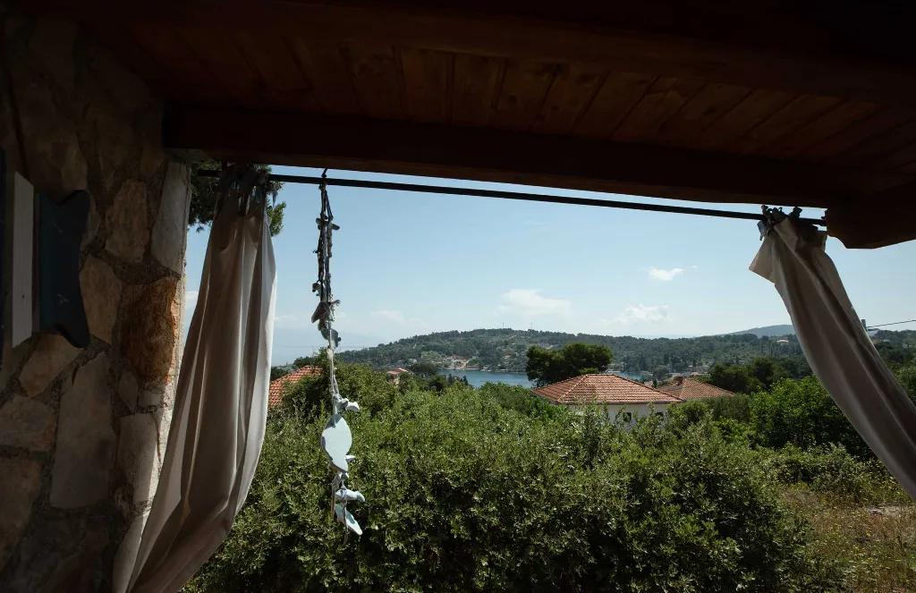 APARTMENT FOR TWO WITH SEA VIEW - ISLAND OF SOLTA