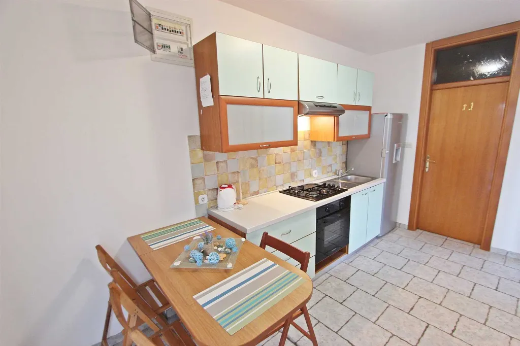 Murter Apartmani Josip 1  2+2