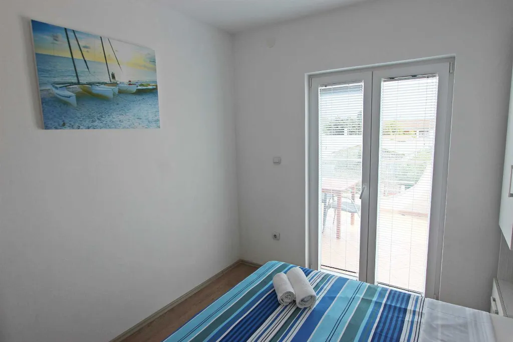 Murter Apartmani Josip 4  2+2