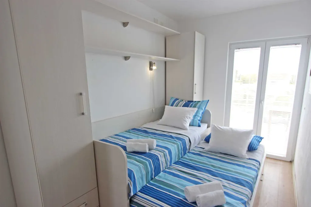 Murter Apartmani Josip 4  2+2