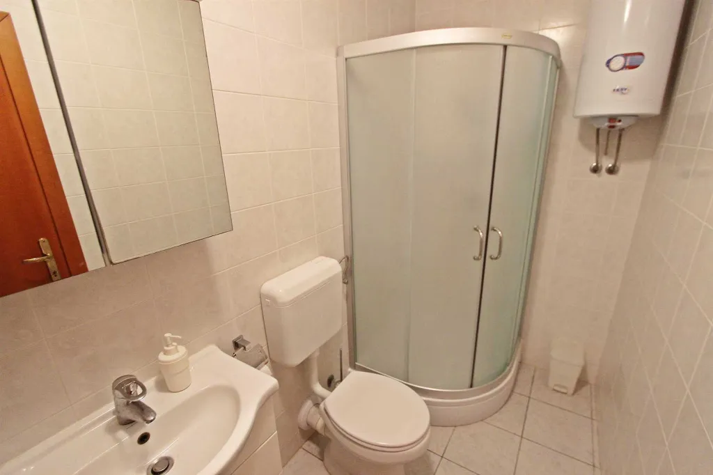 Murter Apartmani Josip 7  2+2