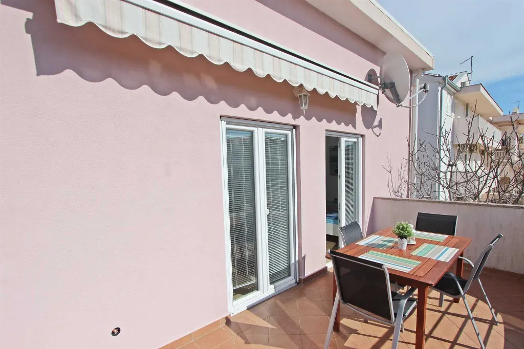 Murter Apartmani Josip 7  2+2