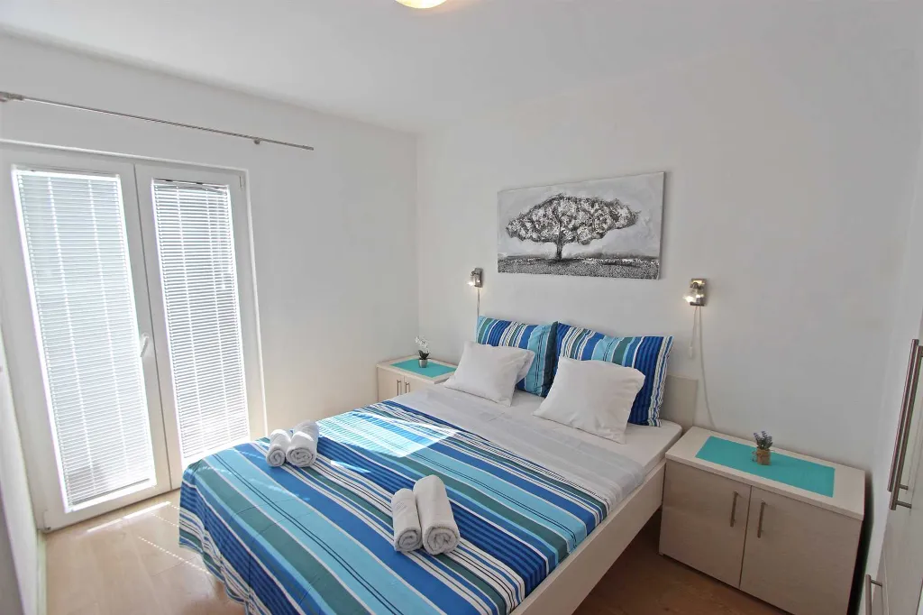 Murter Apartmani Josip 6  2+2