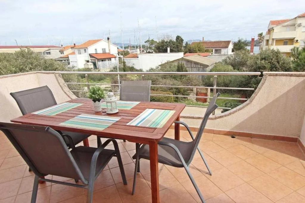 Rental #8268