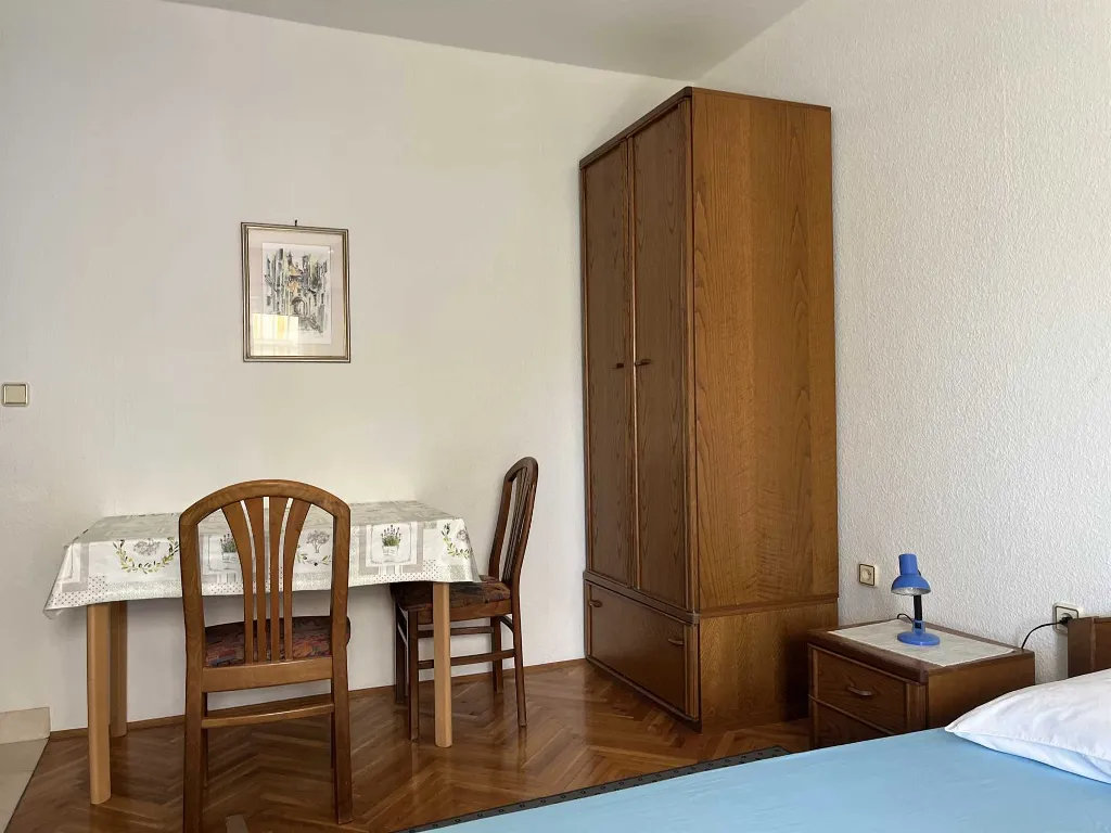 Studio apartment for two people on the island of Rab, Barbat
