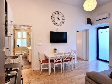 Two-Bedroom Apartment with Balcony in Zagreb