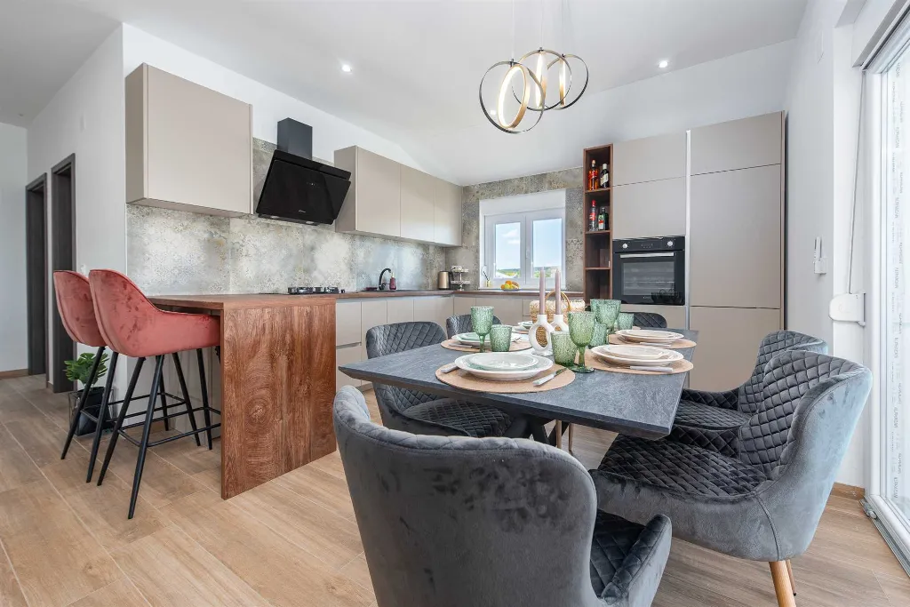 Apartman Monika & Marcela 4+1 - Ljubač