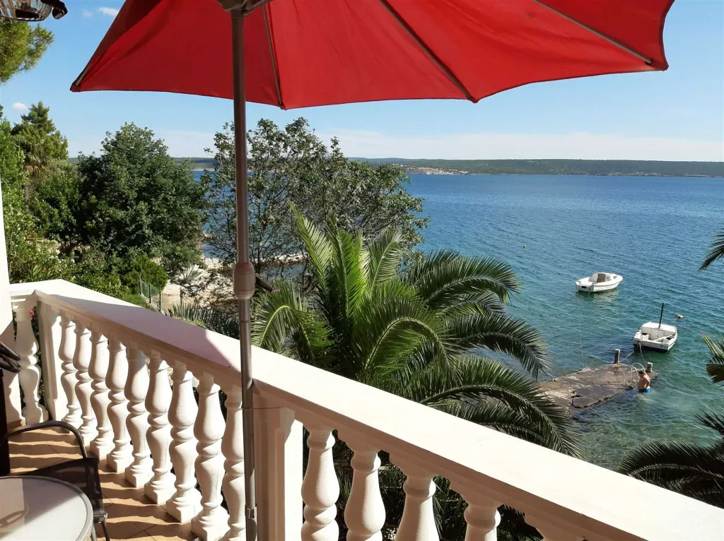Apartment 2+2 with sea view (A1)