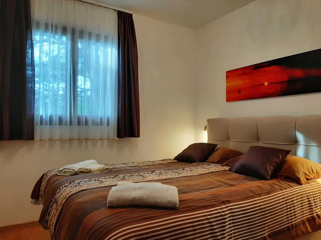 Apartment 2+2 with sea view (A2)