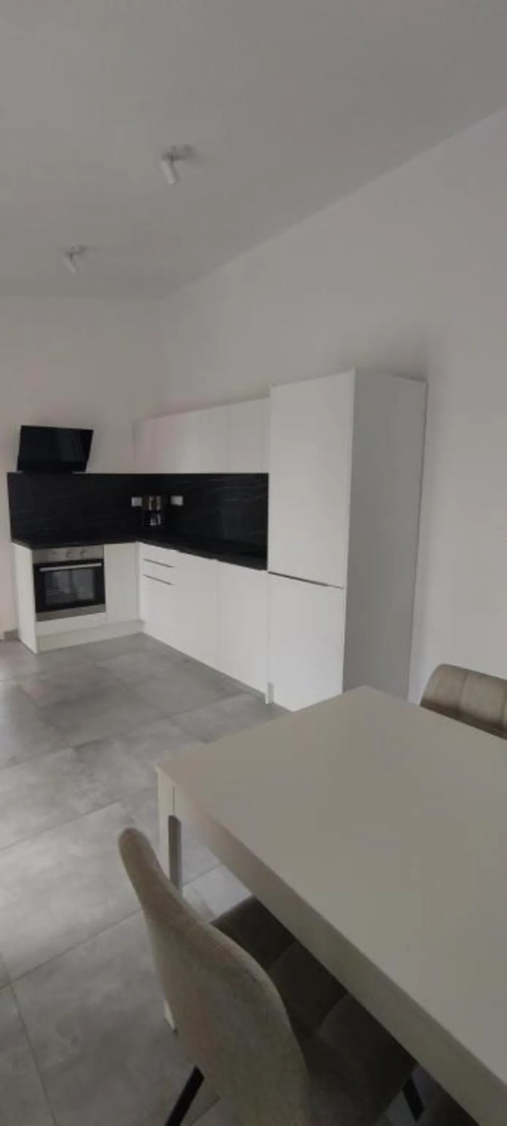 3-Bedroom Apartment in Vir for 8 Guests