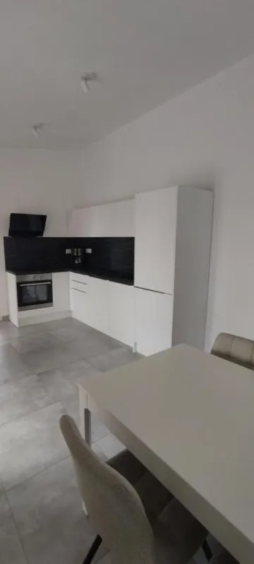 3-Bedroom Apartment in Vir for 8 Guests