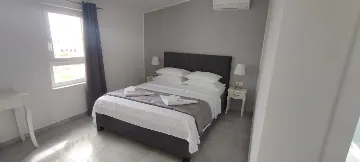 3-Bedroom Apartment in Vir for 8 Guests