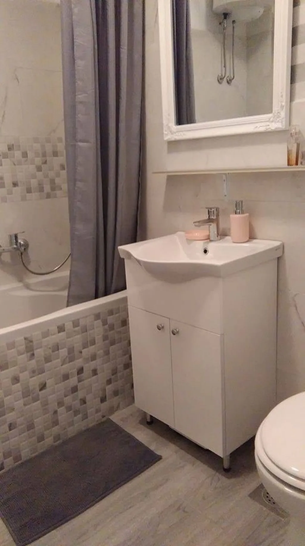 Šibenik Baldekin, apartman (4+0). 15-ak minuta do centra grada