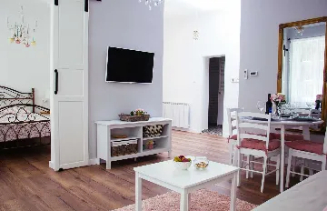 Zagreb 1-Bedroom Apartment for 1 Guest