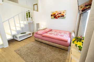 Zagreb Studio for 1 Guest, Jurišićeva 12