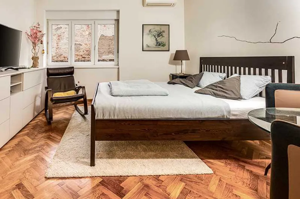One-Bedroom Apartment in Zagreb for 2 Guests