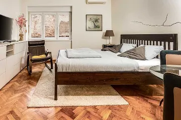 One-Bedroom Apartment in Zagreb for 2 Guests