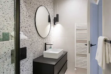 Two-Level Apartment in Zagreb for Up to 4